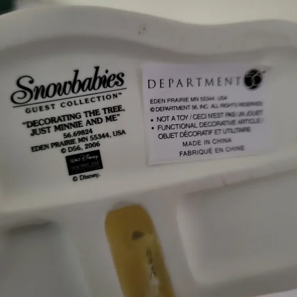 Department 56 Snowbabies "Decorating The Treem Just Minnie and Me" Figurine - Picture 5 of 5